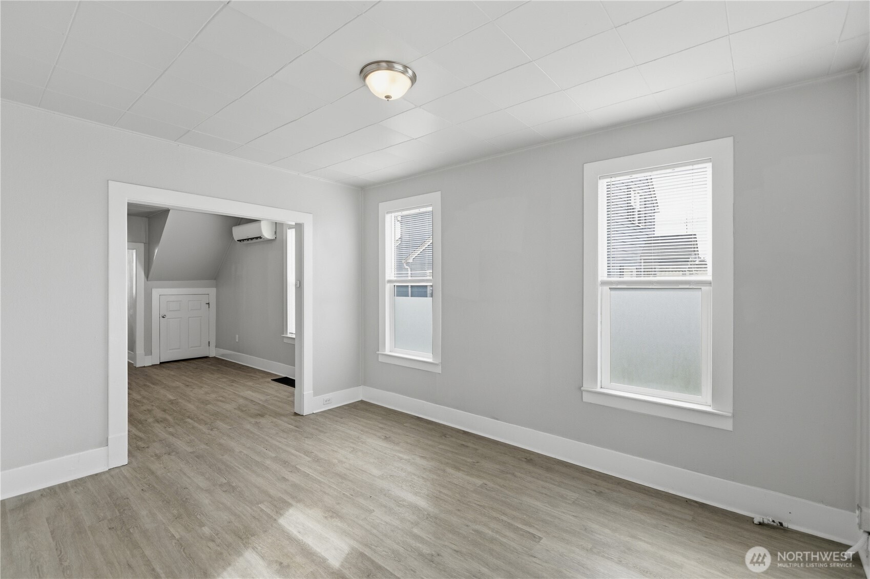 2529 S G Street , Tacoma, WA 98405