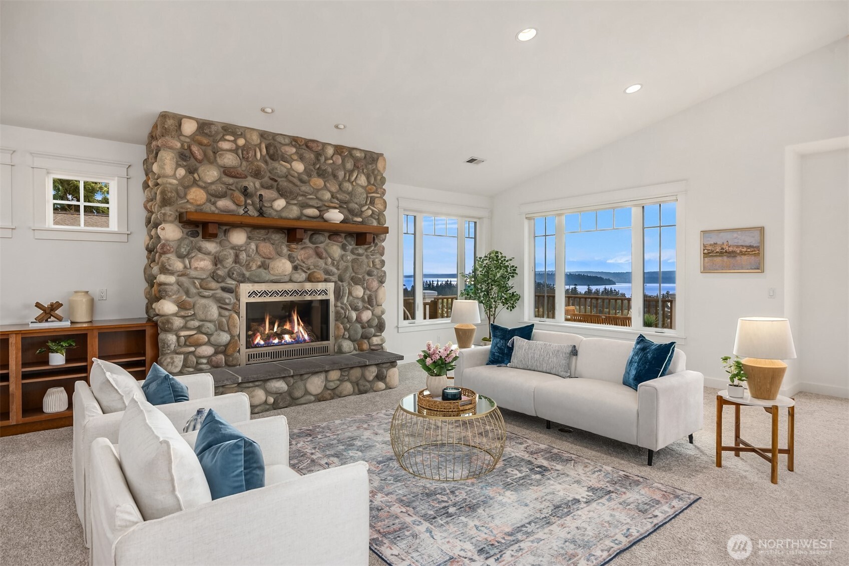 37918 Vista Key Drive NE, Hansville, WA 98340