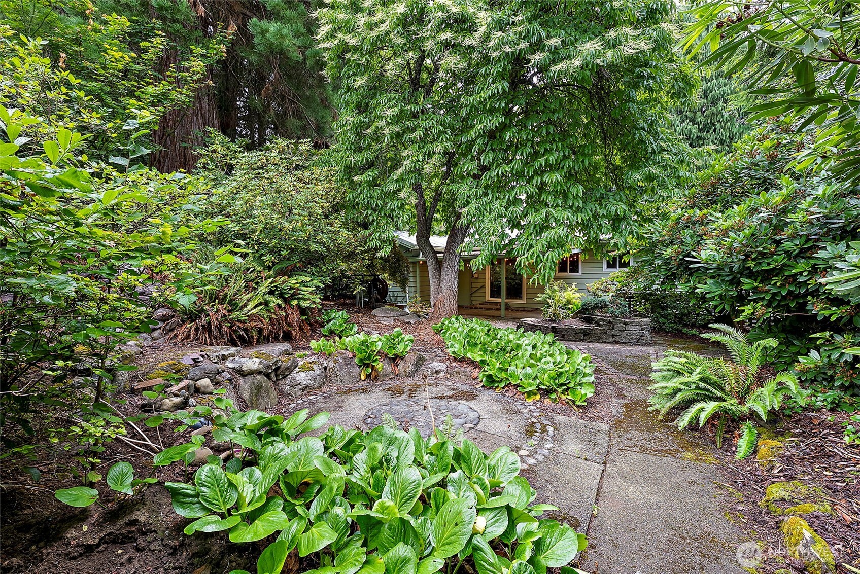 8813 Old Highway 99 SE, Tumwater, WA 98501