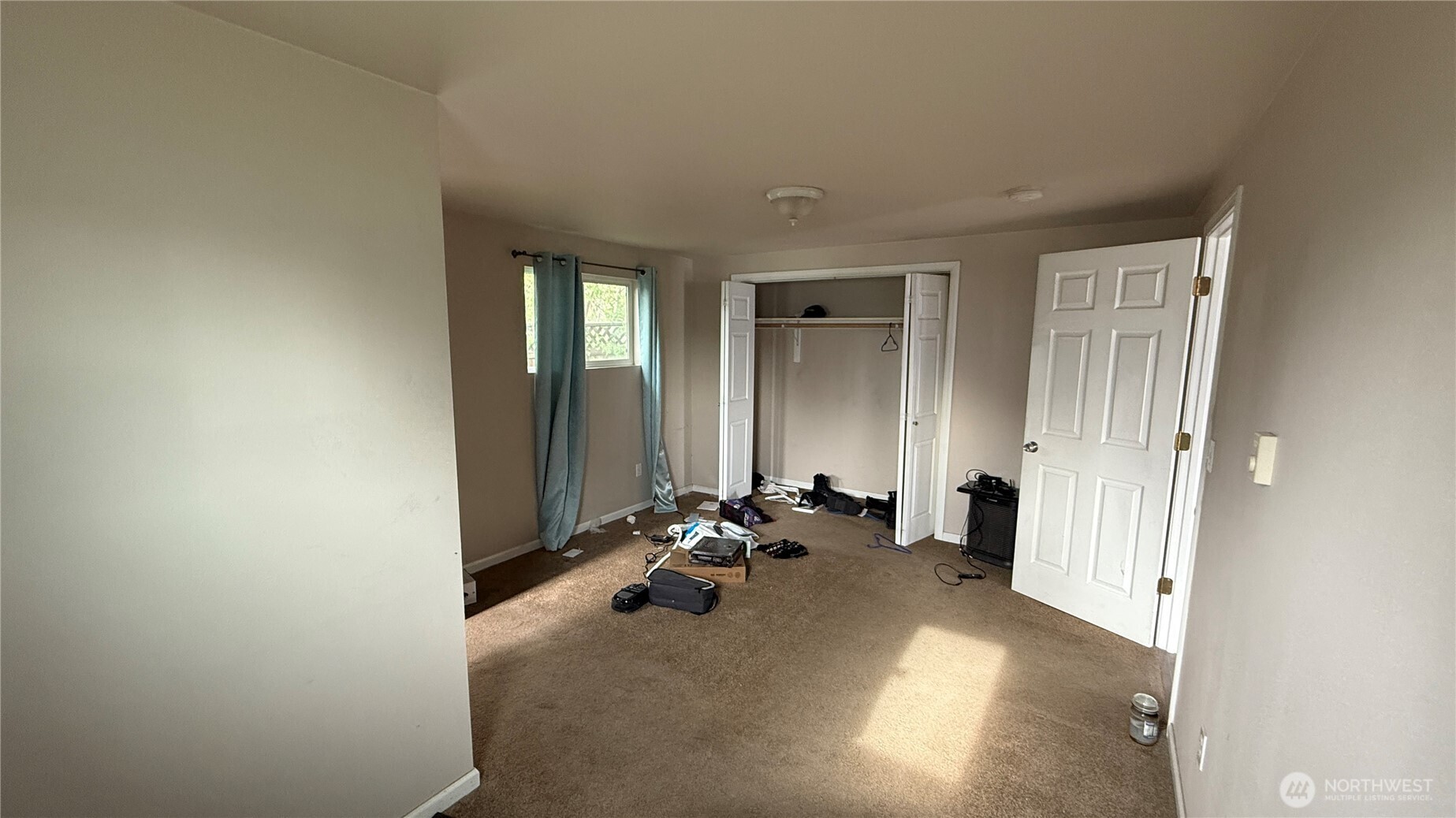 47 SE 10th Street , College Place, WA 99324