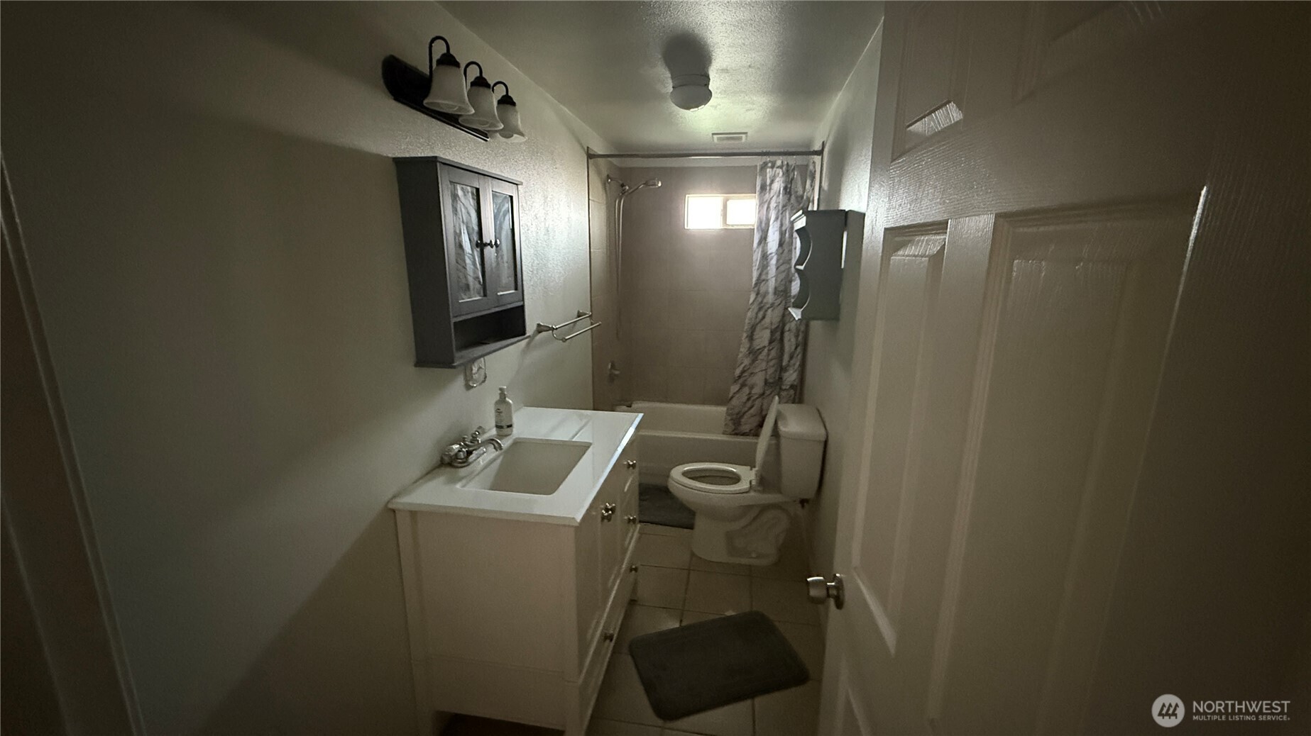 47 SE 10th Street , College Place, WA 99324