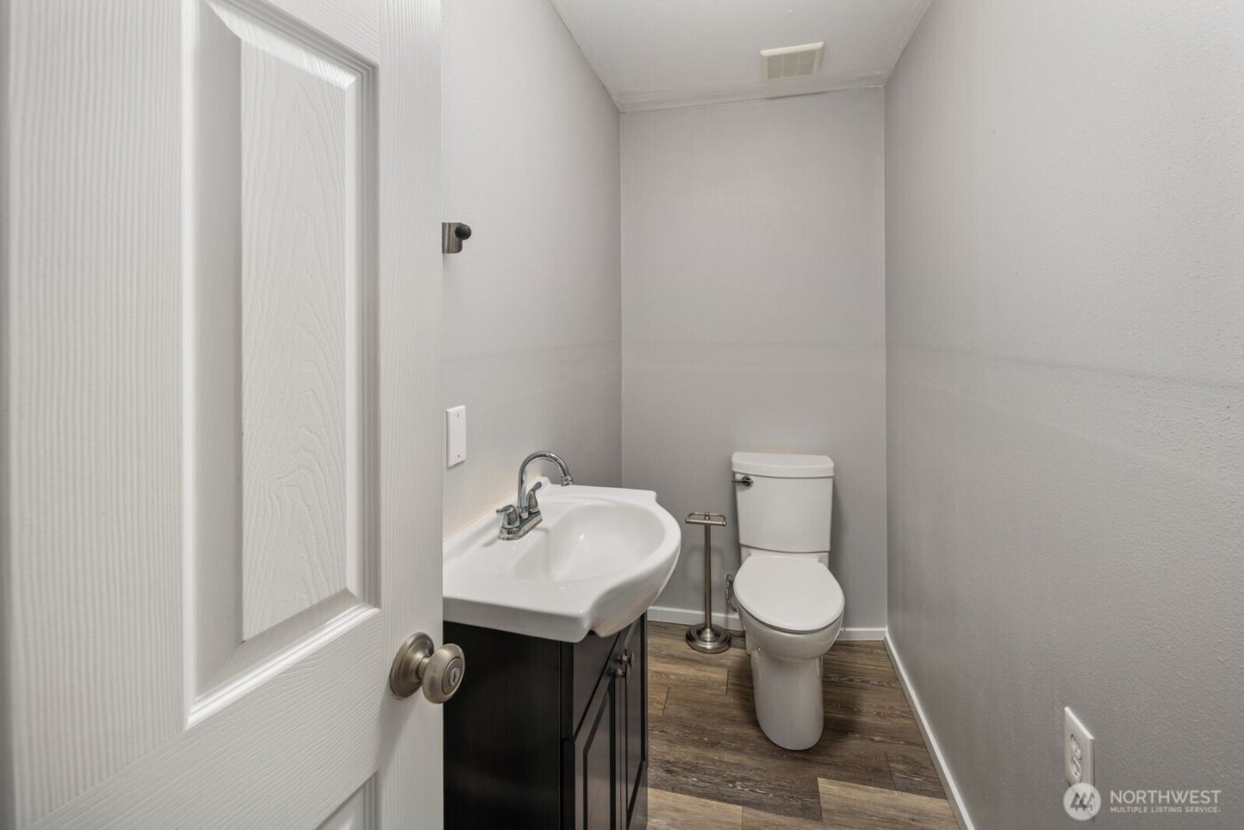 4002 N Winnifred Street , Tacoma, WA 98407