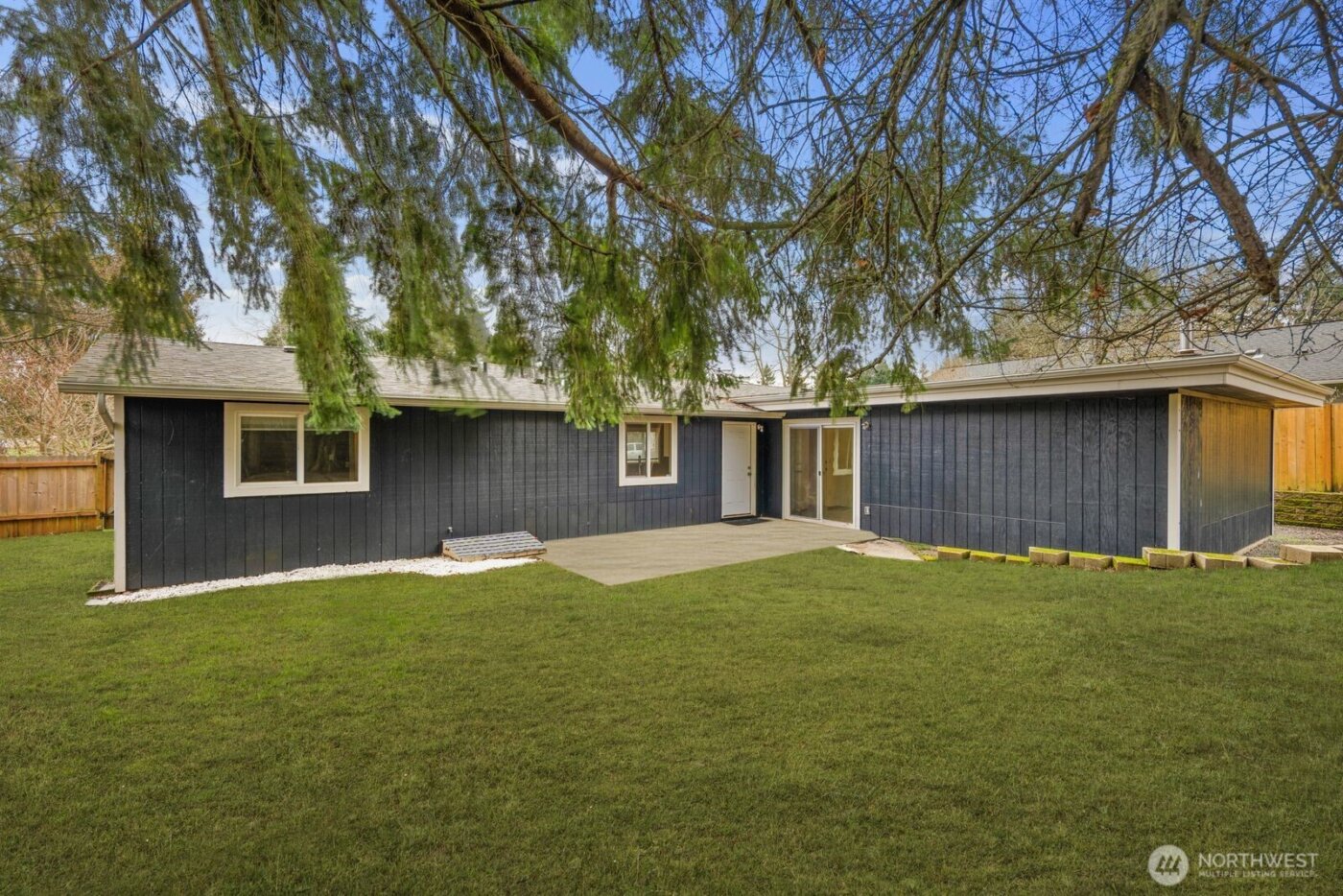 4002 N Winnifred Street , Tacoma, WA 98407