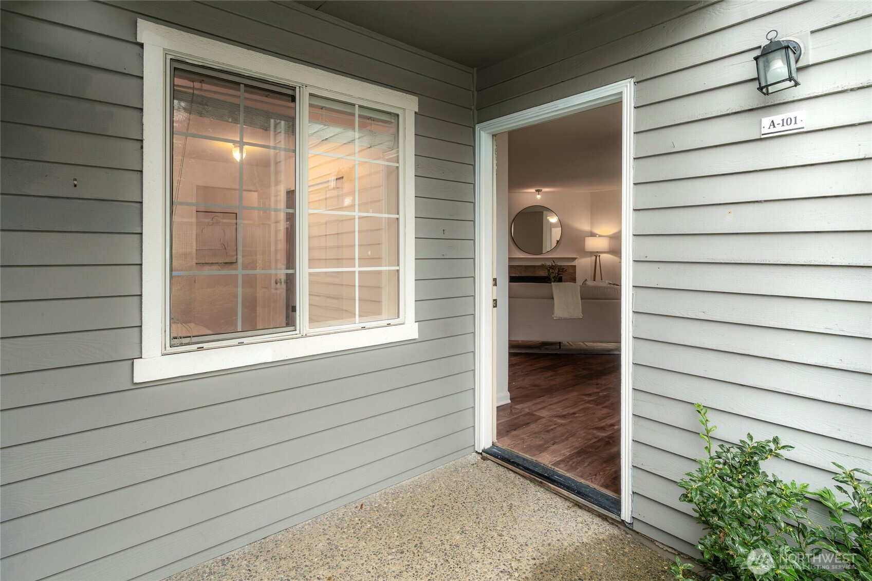 17124 44th Avenue W #A101, Lynnwood, WA 98037