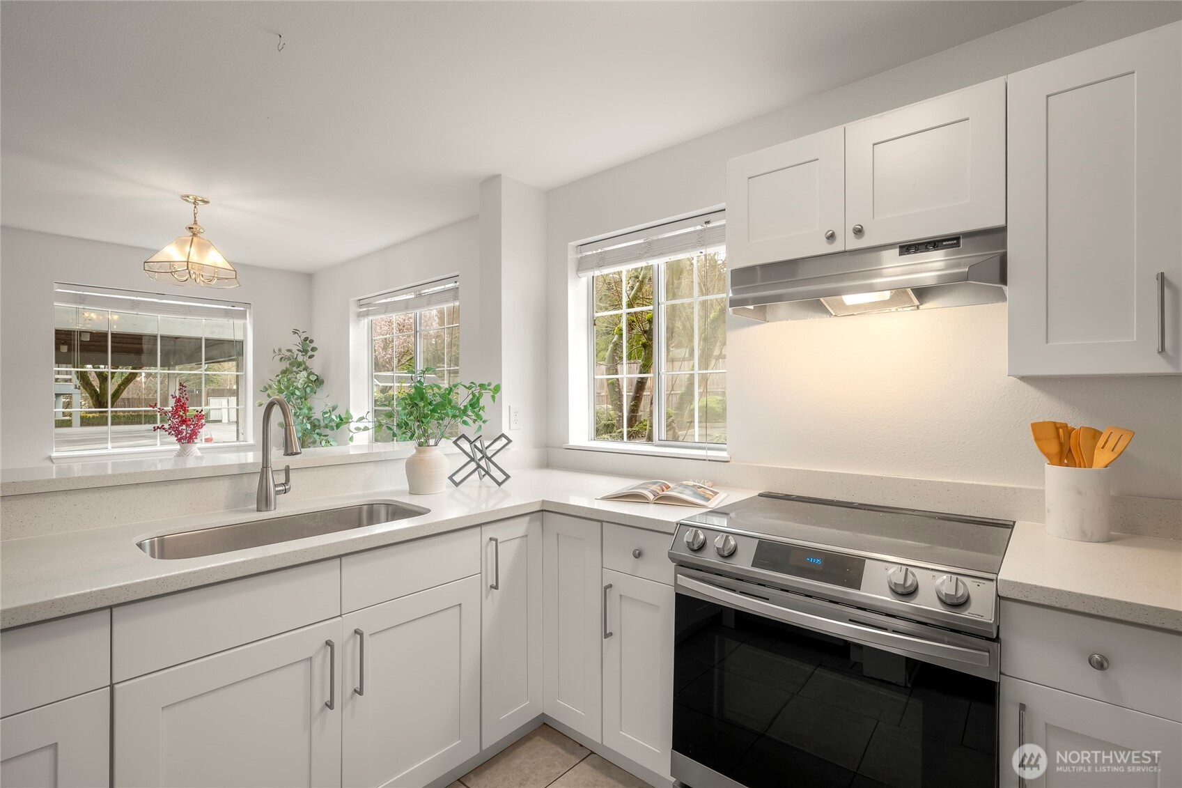 17124 44th Avenue W #A101, Lynnwood, WA 98037