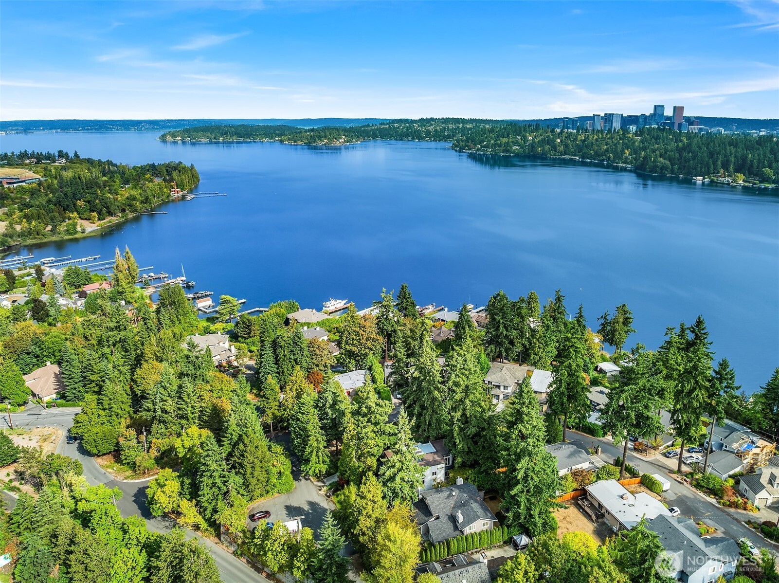 3208 89th Place SE, Mercer Island, WA 98040