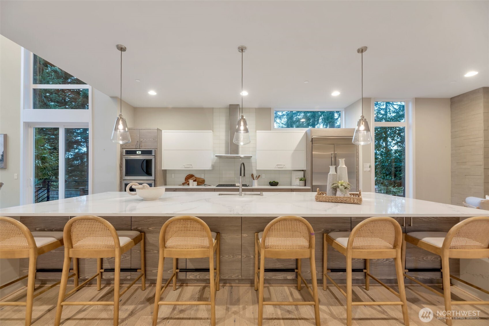 3208 89th Place SE, Mercer Island, WA 98040