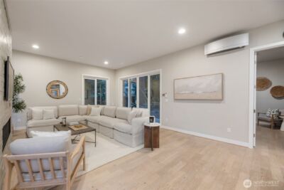 3208 89th Place SE, Mercer Island, WA 98040 - Photo 9