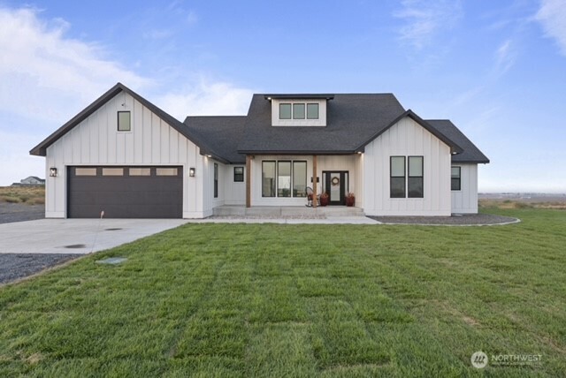 215 SE Desert Hills Loop , Moses Lake, WA 98837