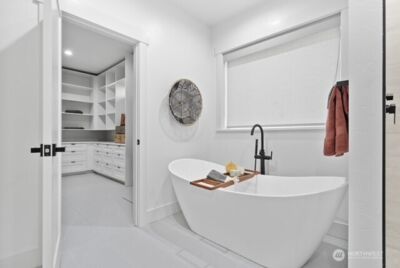 215 SE Desert Hills Loop , Moses Lake, WA 98837 - Photo 12