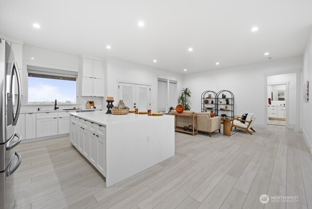 215 SE Desert Hills Loop , Moses Lake, WA 98837