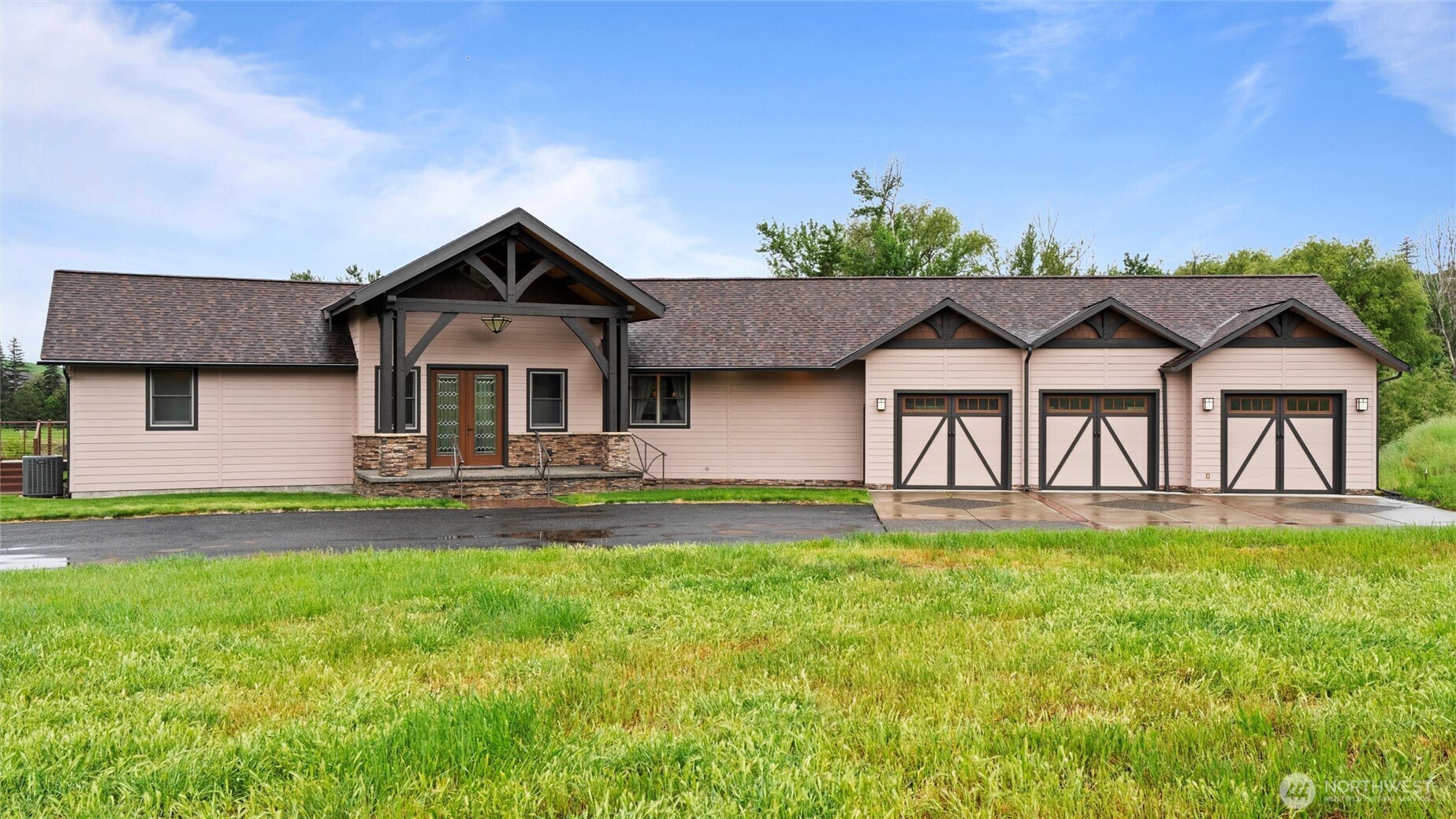 625 N Willow , Dayton, WA 99328
