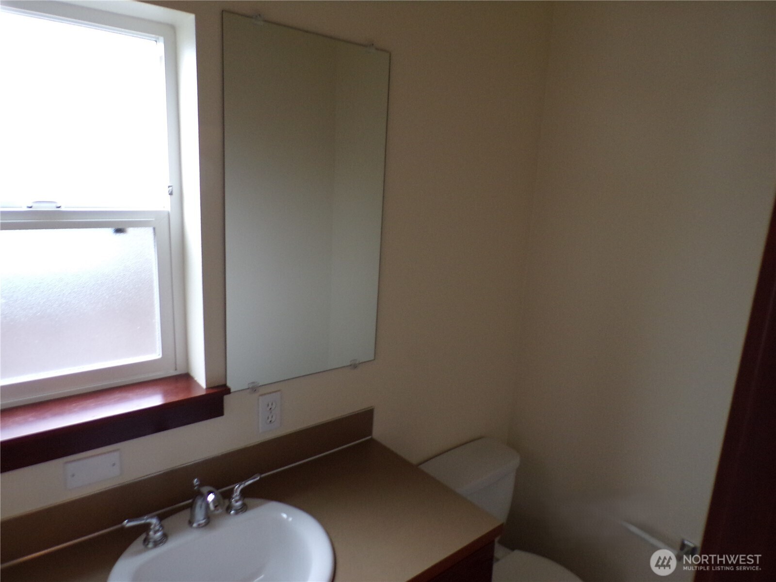 501 N 105th Street #A,B&C, Seattle, WA 98133-9213