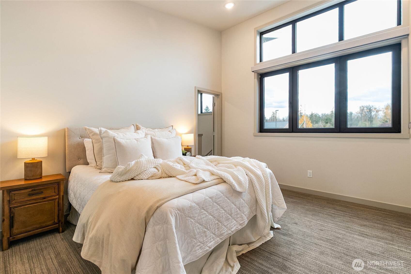 4260 Creston Way , Bellingham, WA 98226