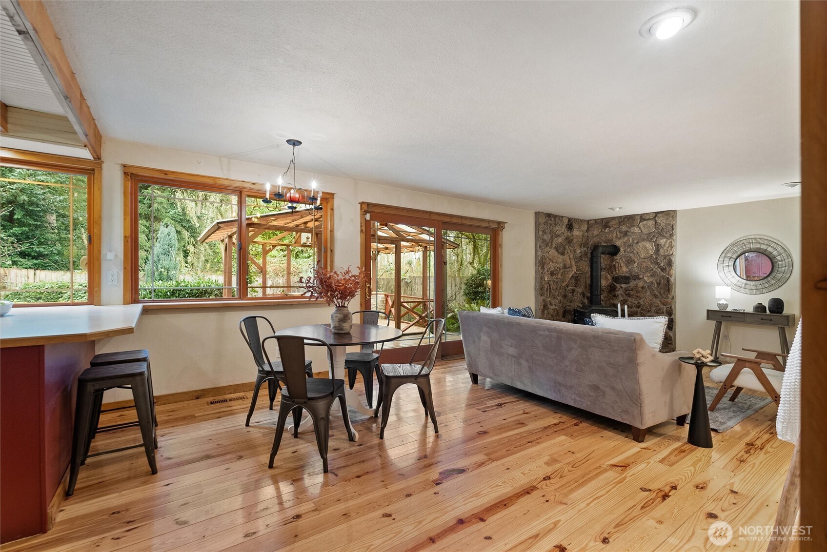 31521 42nd Avenue SW, Federal Way, WA 98023