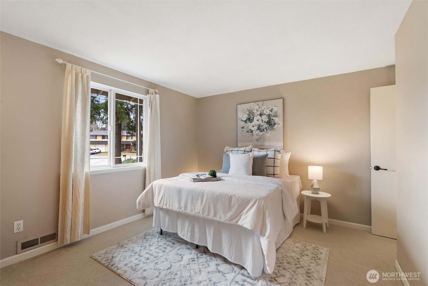 31521 42nd Avenue SW, Federal Way, WA 98023