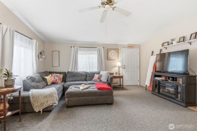 129 Arlington Place , Longview, WA 98632 - Photo 5