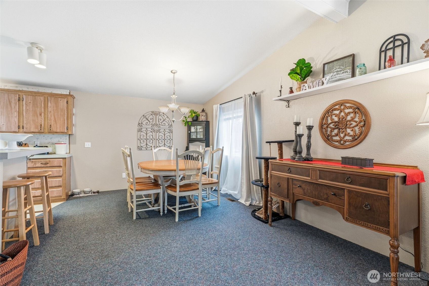 129 Arlington Place , Longview, WA 98632