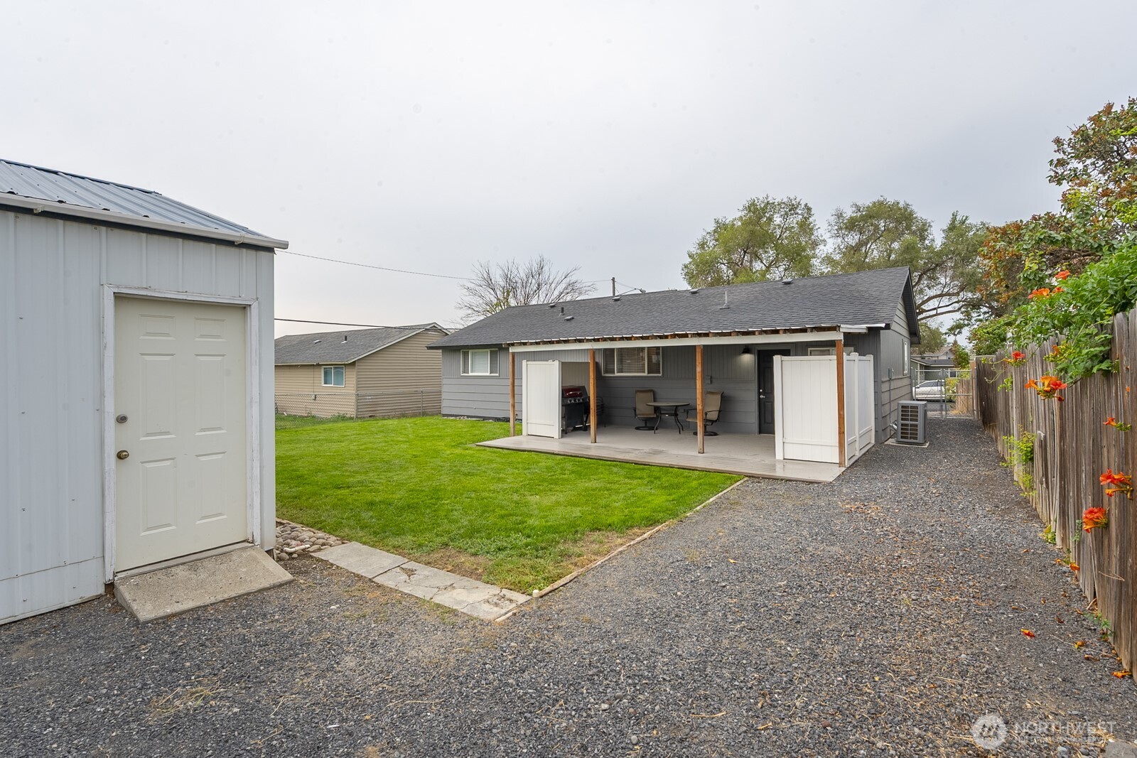 630 W Loop Drive , Moses Lake, WA 98837