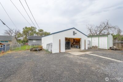 630 W Loop Drive , Moses Lake, WA 98837 - Photo 3