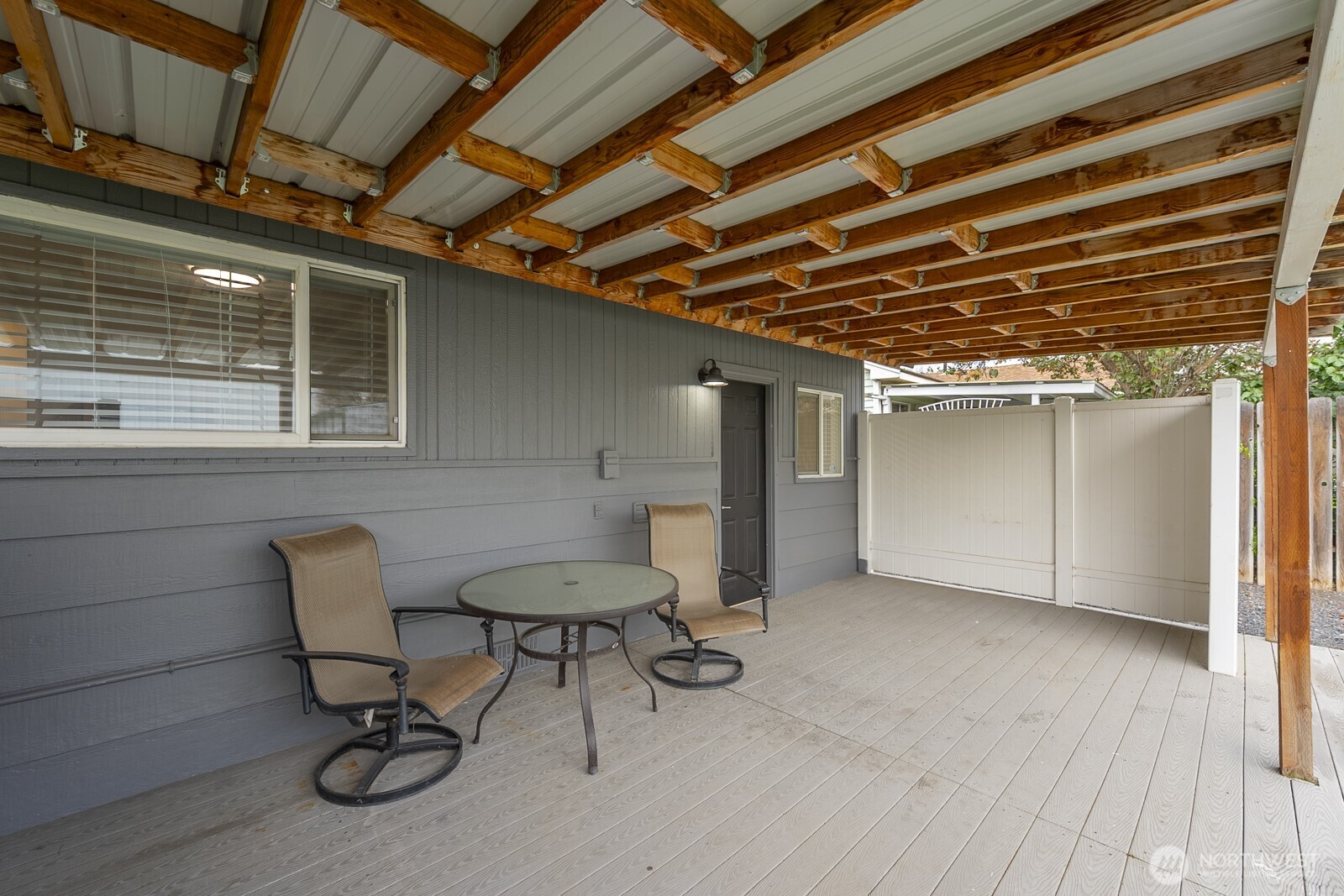 630 W Loop Drive , Moses Lake, WA 98837