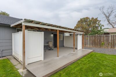 630 W Loop Drive , Moses Lake, WA 98837 - Photo 35