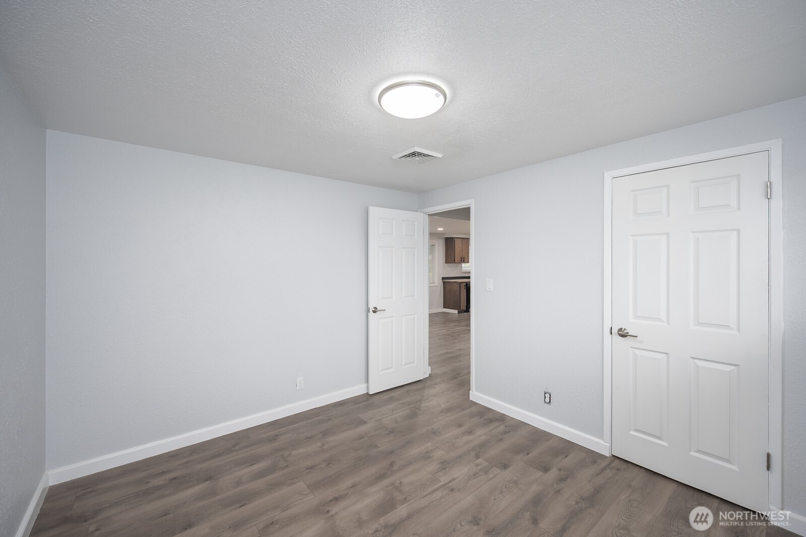 630 W Loop Drive , Moses Lake, WA 98837