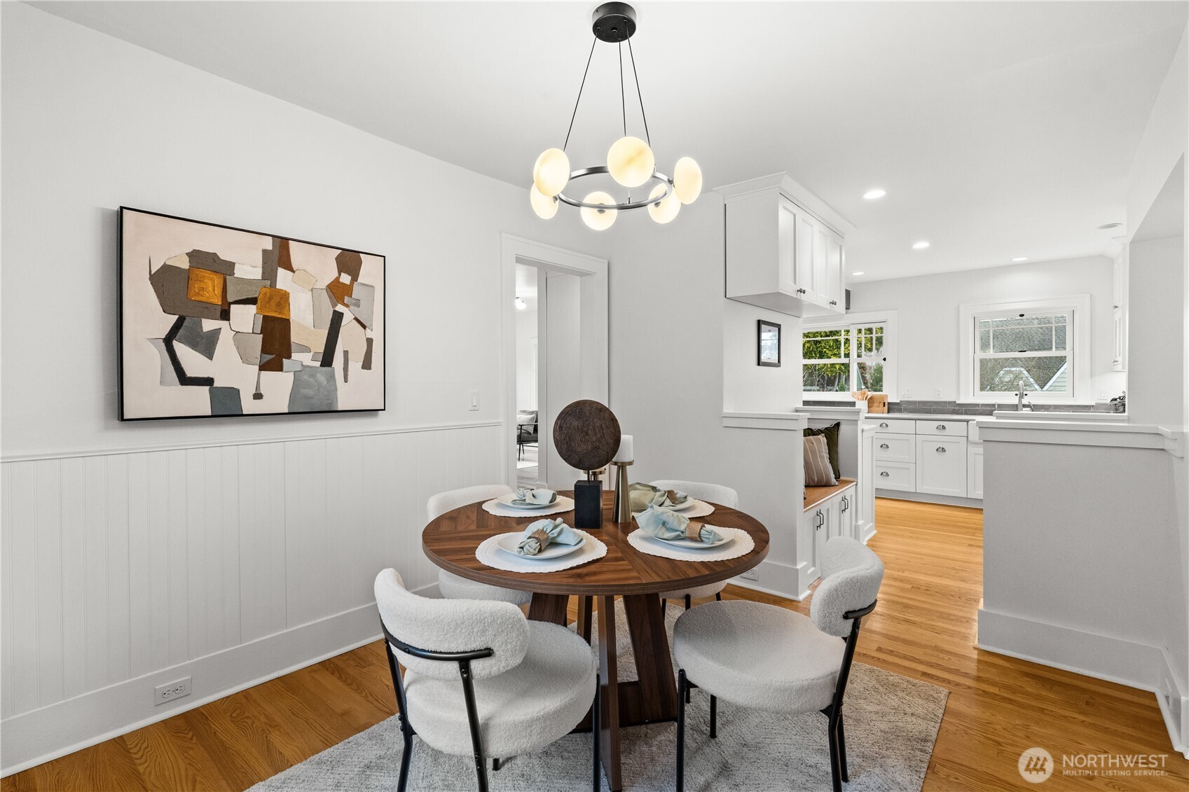 8211 Linden Avenue N, Seattle, WA 98103