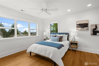 8211 Linden Avenue N, Seattle, WA 98103 - Photo 13