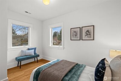 8211 Linden Avenue N, Seattle, WA 98103 - Photo 26