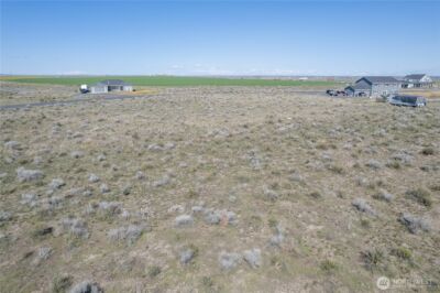 595 SE Desert Hills Loop , Moses Lake, WA 98837 - Photo 11