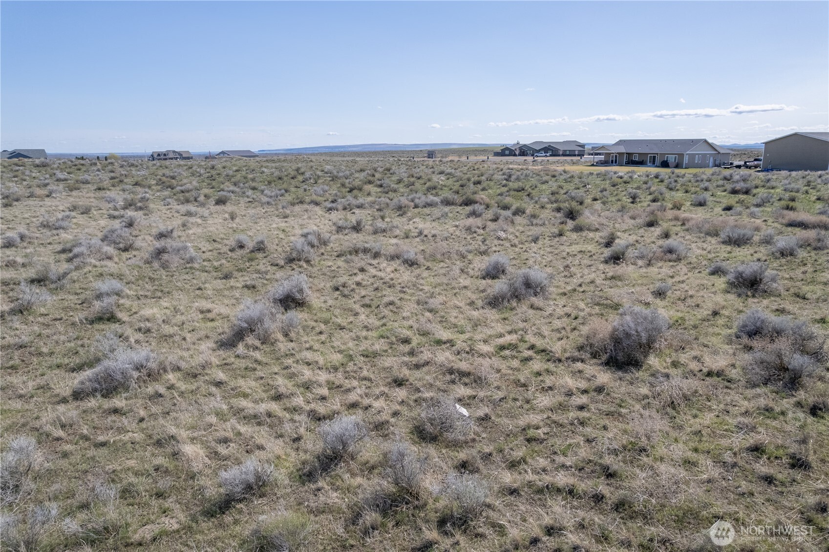 595 SE Desert Hills Loop , Moses Lake, WA 98837