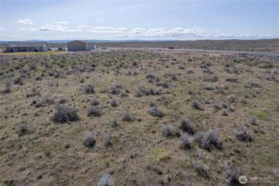 595 SE Desert Hills Loop , Moses Lake, WA 98837 - Photo 14