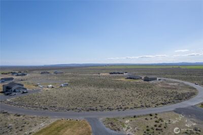 595 SE Desert Hills Loop , Moses Lake, WA 98837 - Photo 4