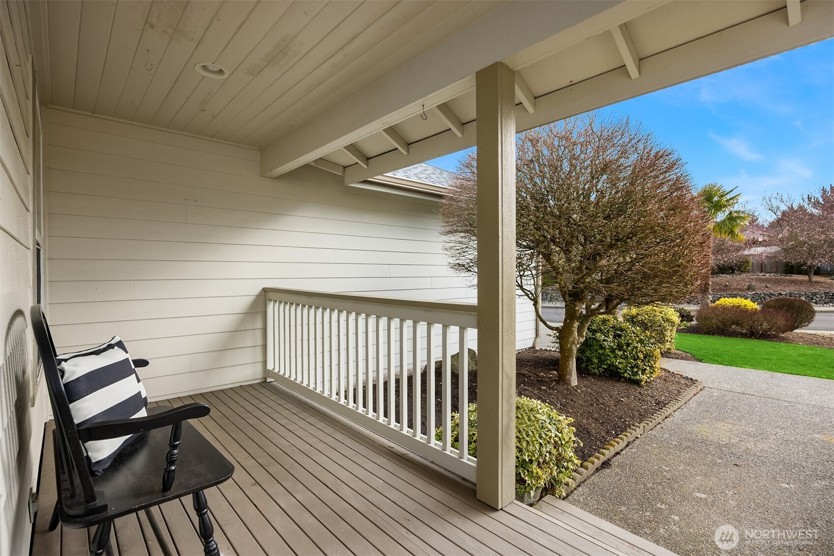 19763 12th Avenue NE, Poulsbo, WA 98370