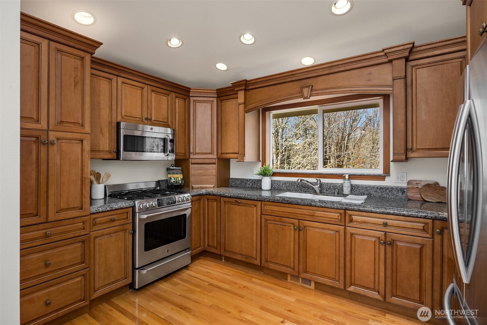 19763 12th Avenue NE, Poulsbo, WA 98370