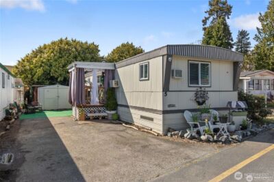 7031 NE 175th Street #5, Kenmore, WA 98028 - Photo 4