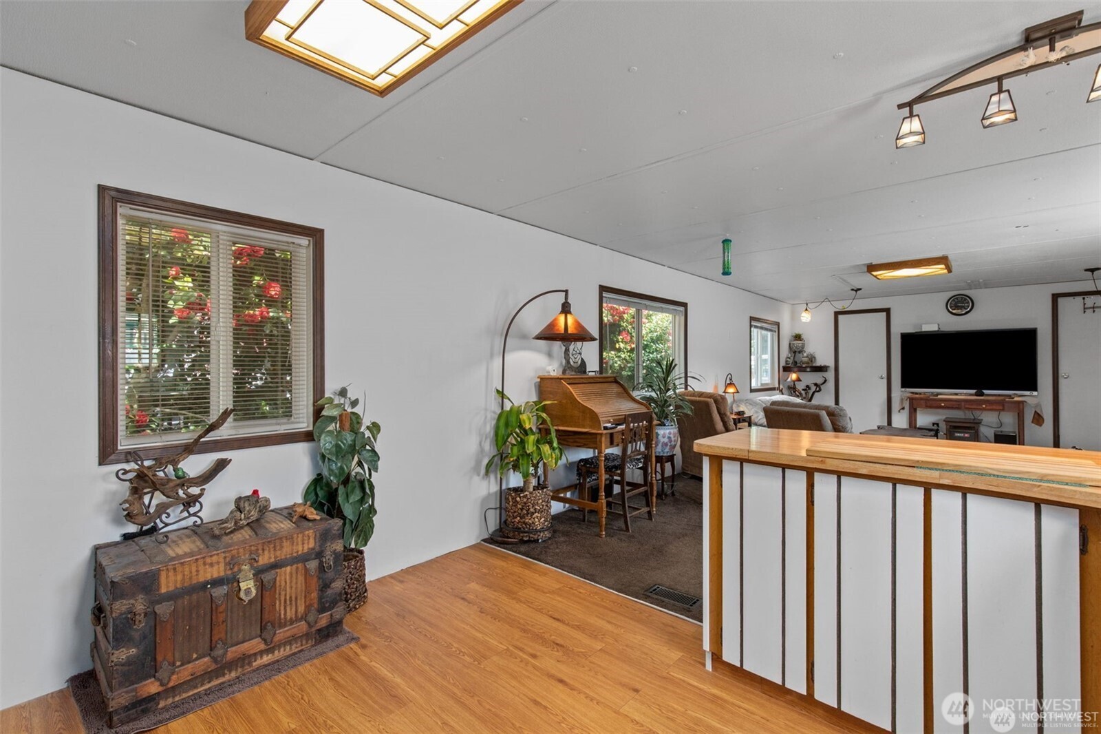 7031 NE 175th Street #5, Kenmore, WA 98028