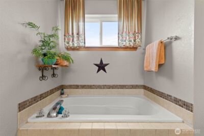 648 Kaitlyn St W , Eatonville, WA 98328 - Photo 17