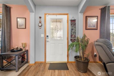 648 Kaitlyn St W , Eatonville, WA 98328 - Photo 2