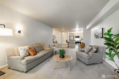 15000 Juanita Drive NE #307, Kenmore, WA 98028 - Photo 2