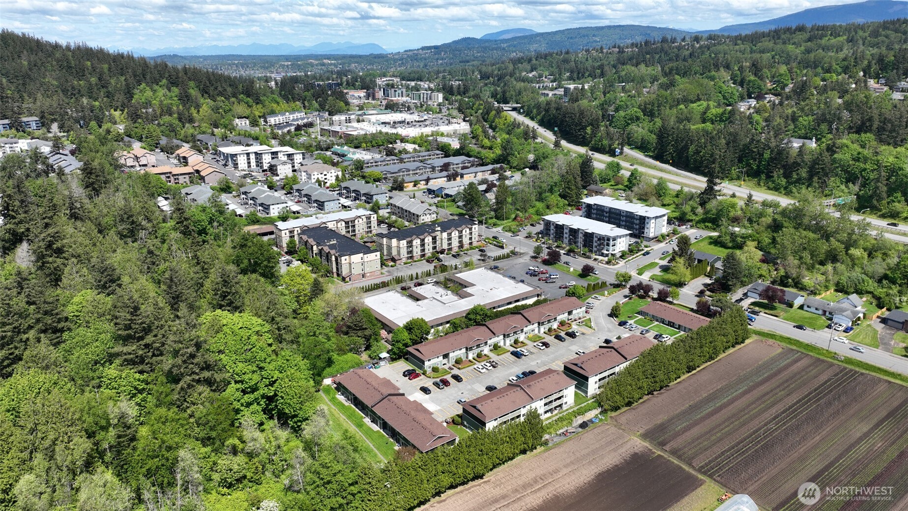 820 32nd Street , Bellingham, WA 98225-6523