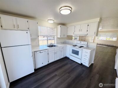 820 32nd Street , Bellingham, WA 98225-6523 - Photo 27