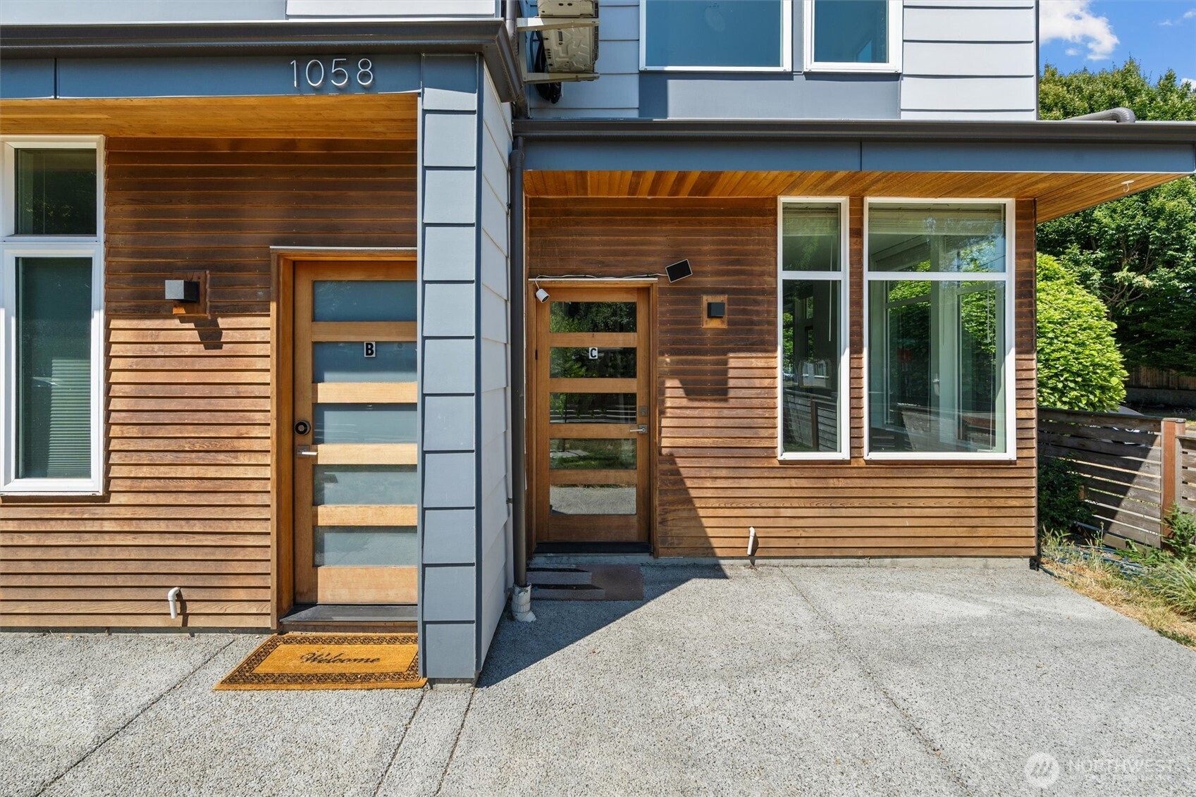 1058 S Cloverdale Street #C, Seattle, WA 98108