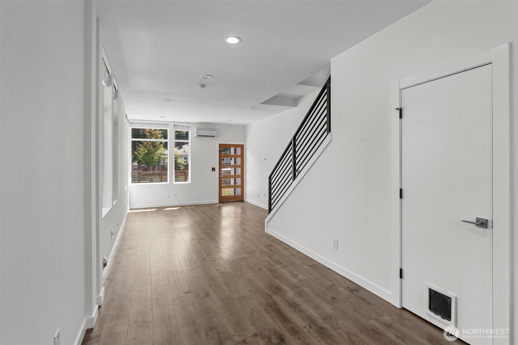 1058 S Cloverdale Street #C, Seattle, WA 98108