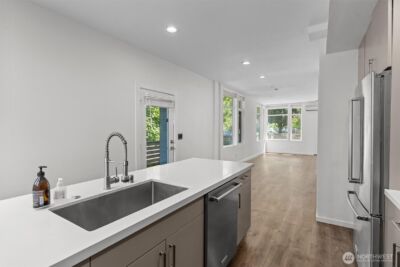 1058 S Cloverdale Street #C, Seattle, WA 98108 - Photo 34