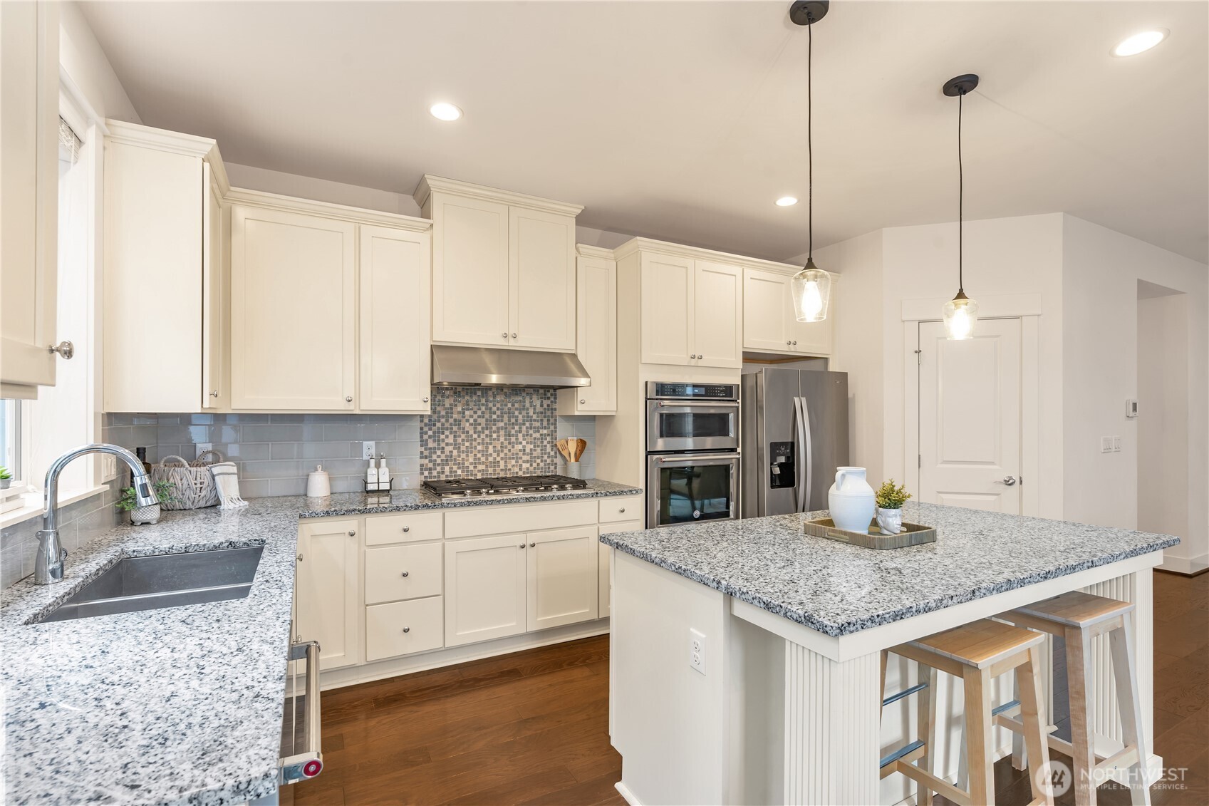 18717 43rd Drive SE, Bothell, WA 98012