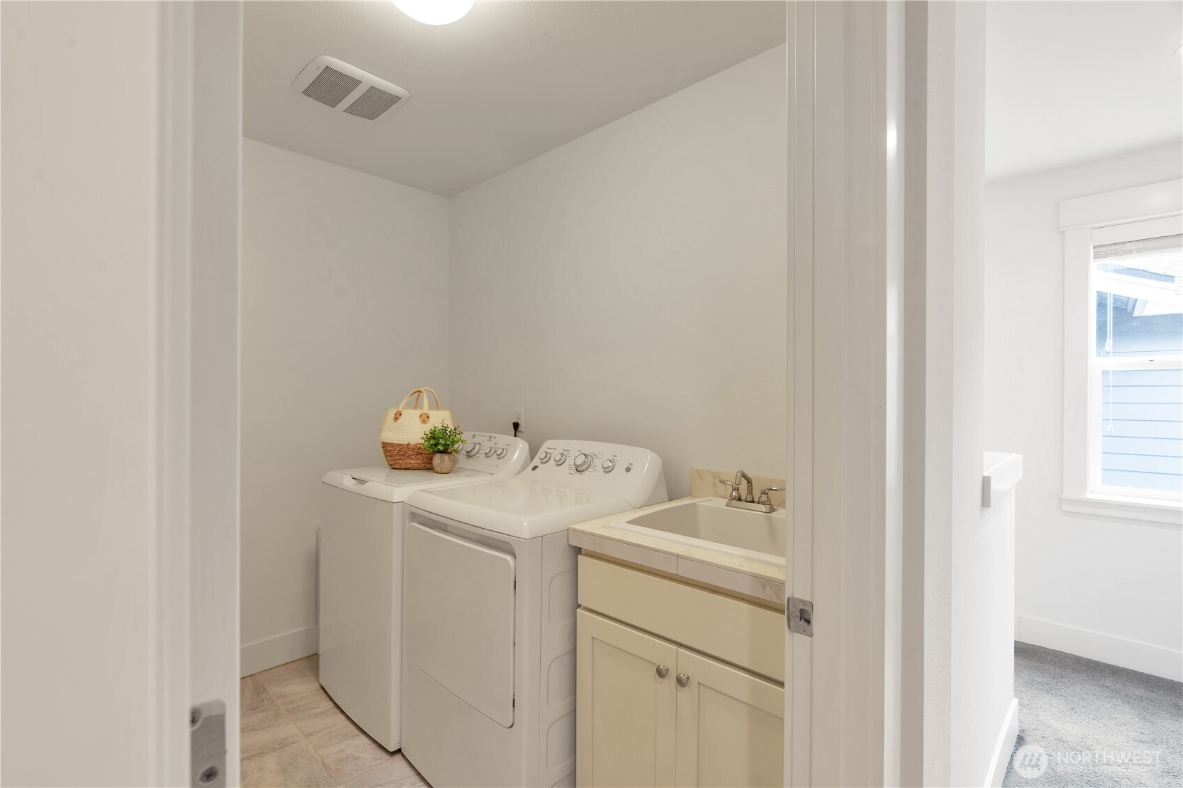 18717 43rd Drive SE, Bothell, WA 98012