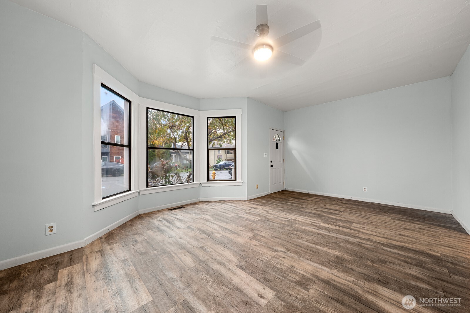 6636 Carleton Avenue S, Seattle, WA 98108-3531