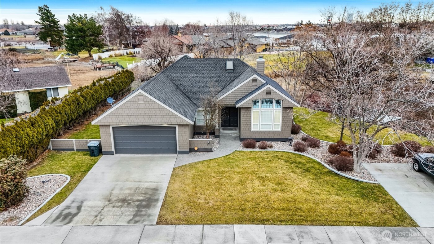 811 Laguna Drive , Moses Lake, WA 98837